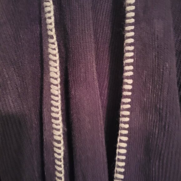 NWT Black w Gray Embroidered Trim Fringed Open Front Sweater Poncho Size OS - Picture 7 of 12